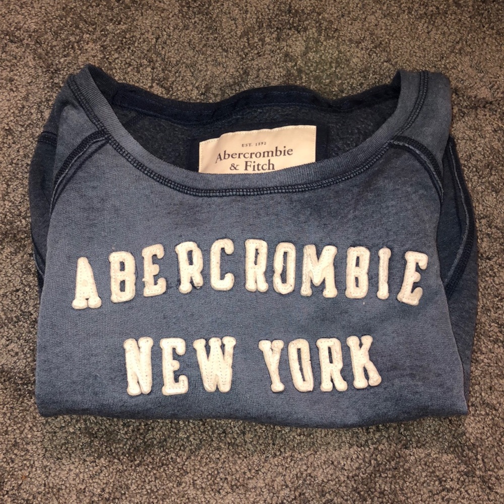 Abercrombie crewneck